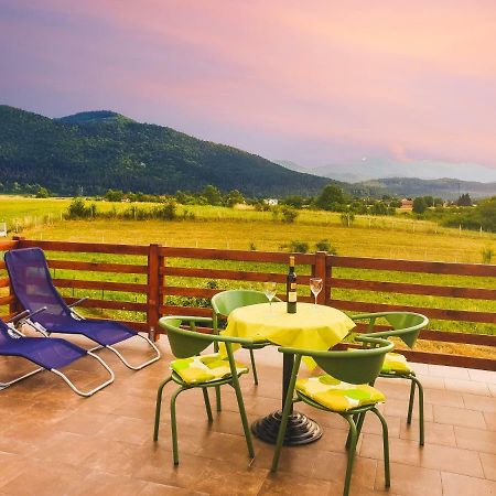 Apartman Miramare Otočac Buitenkant foto