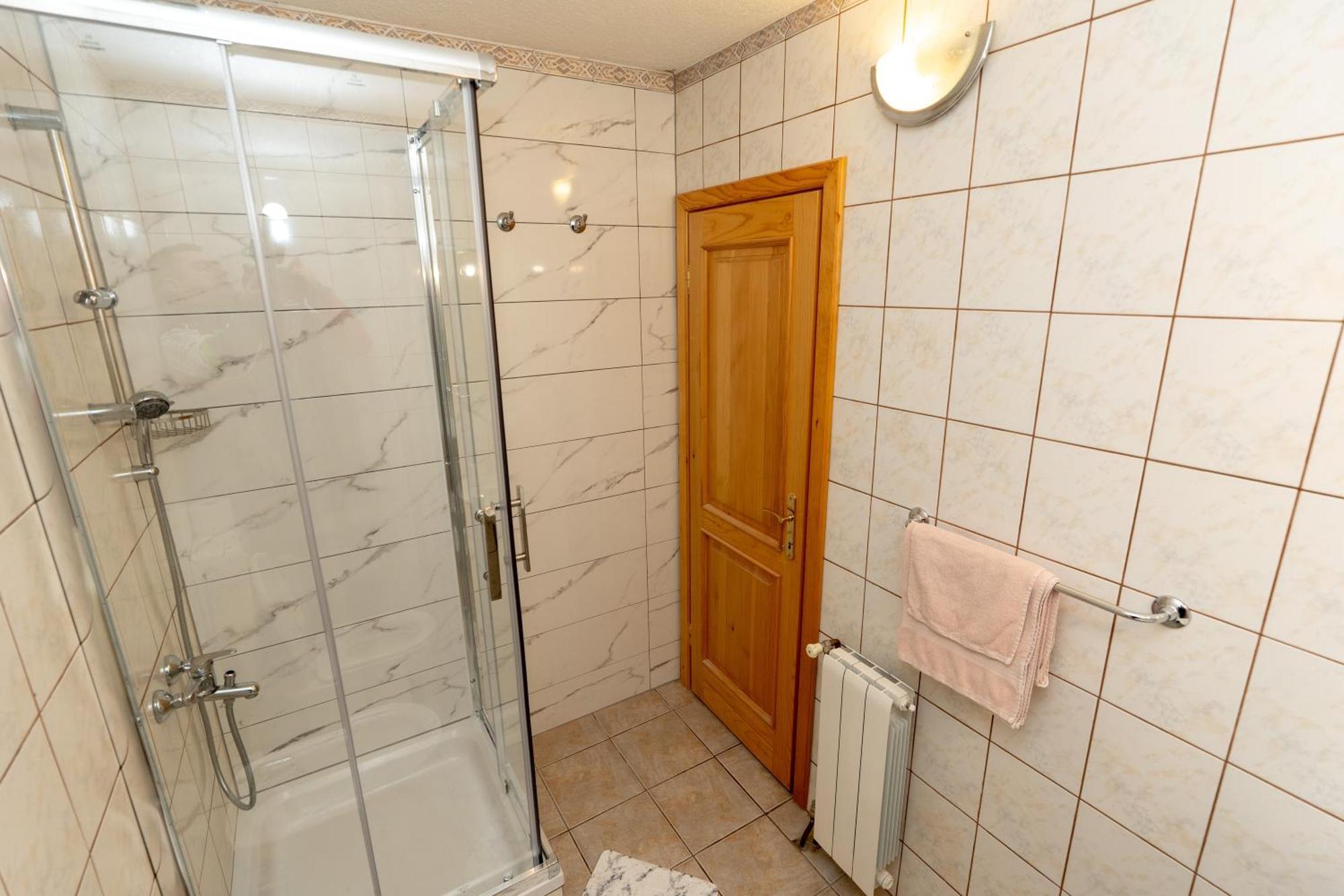 Apartman Miramare Otočac Buitenkant foto