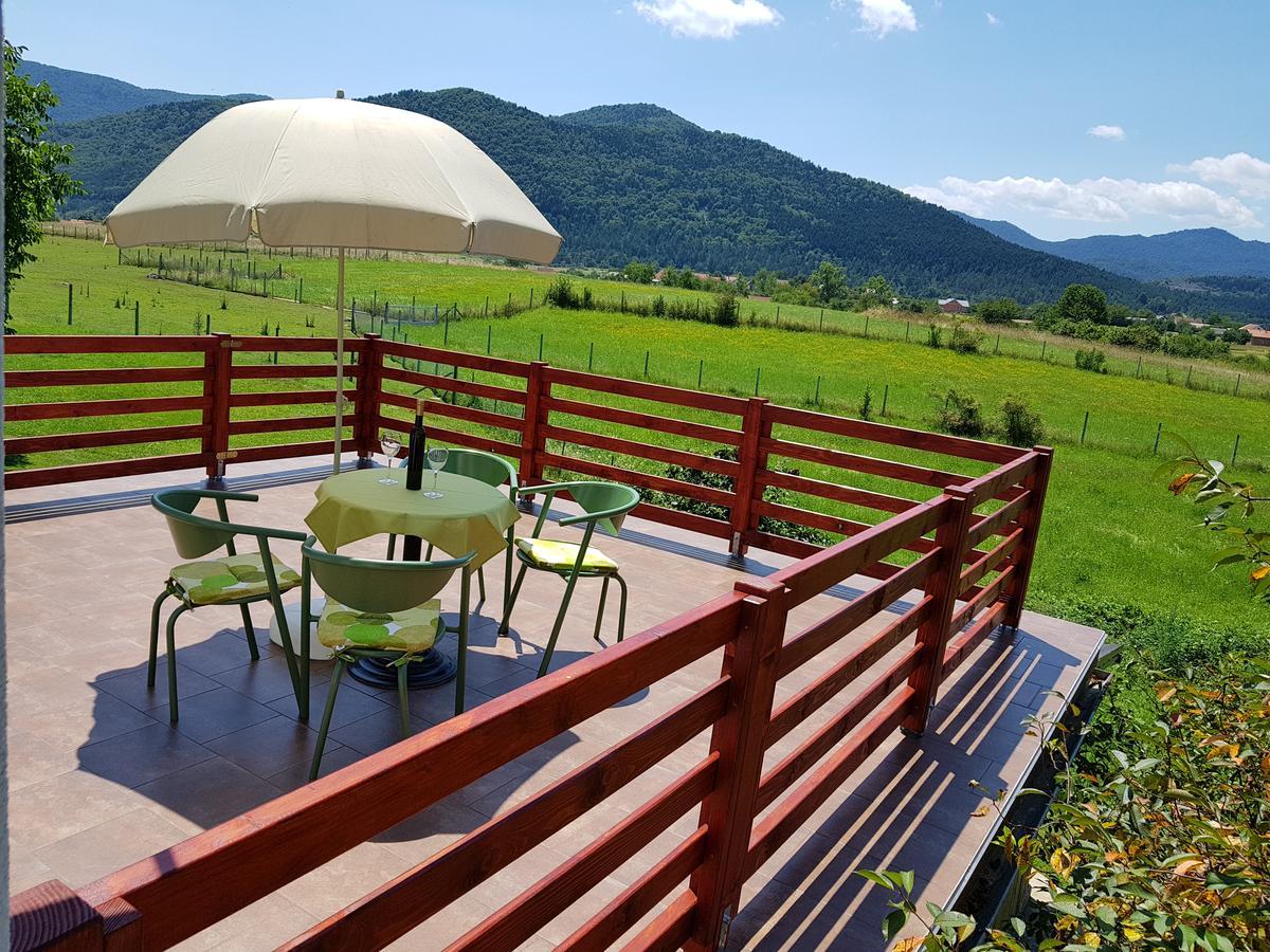 Apartman Miramare Otočac Buitenkant foto